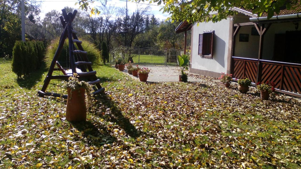 Villa Jakuzzis,Szaunas,Kerkavendeghaz-Orseg-Csesztreg-Kerkaujfalu Exterior foto